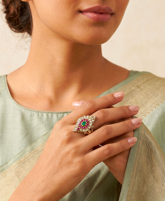 Panchaloham Shanku Stone Ring
