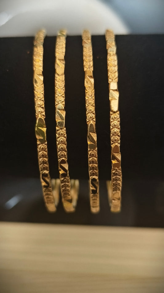 Panchaloham Unpolished Diamond Cut Bangles ✨