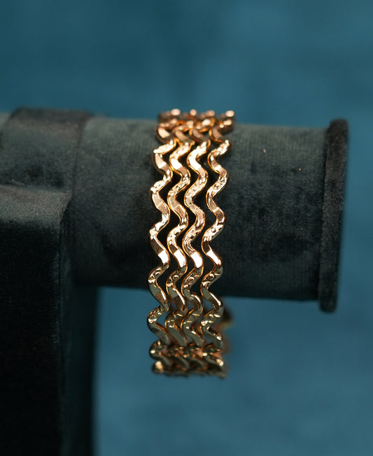 Panchaloham Wave-Design Bangles