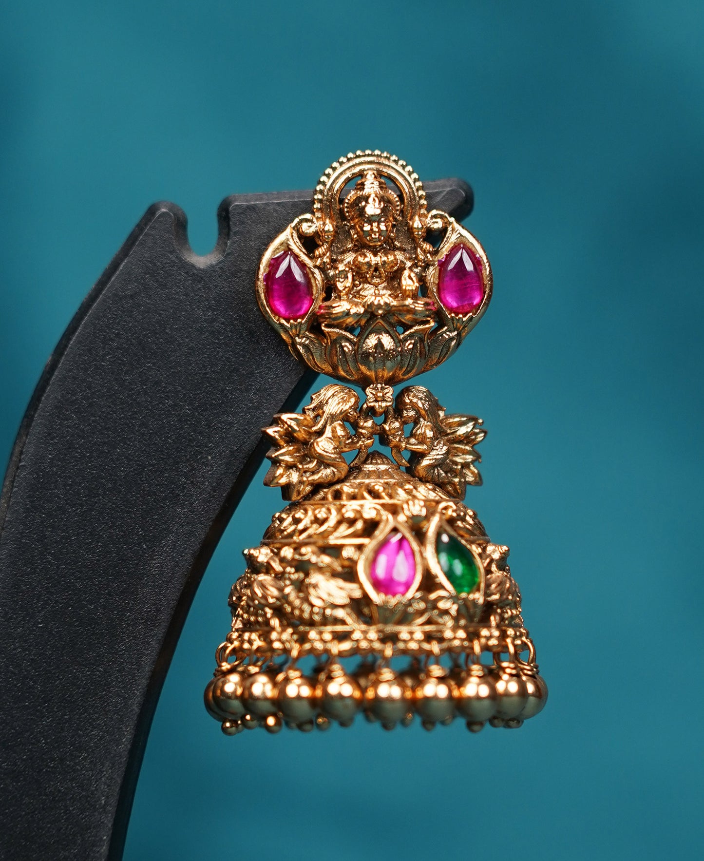 Nakshi Jhumka
