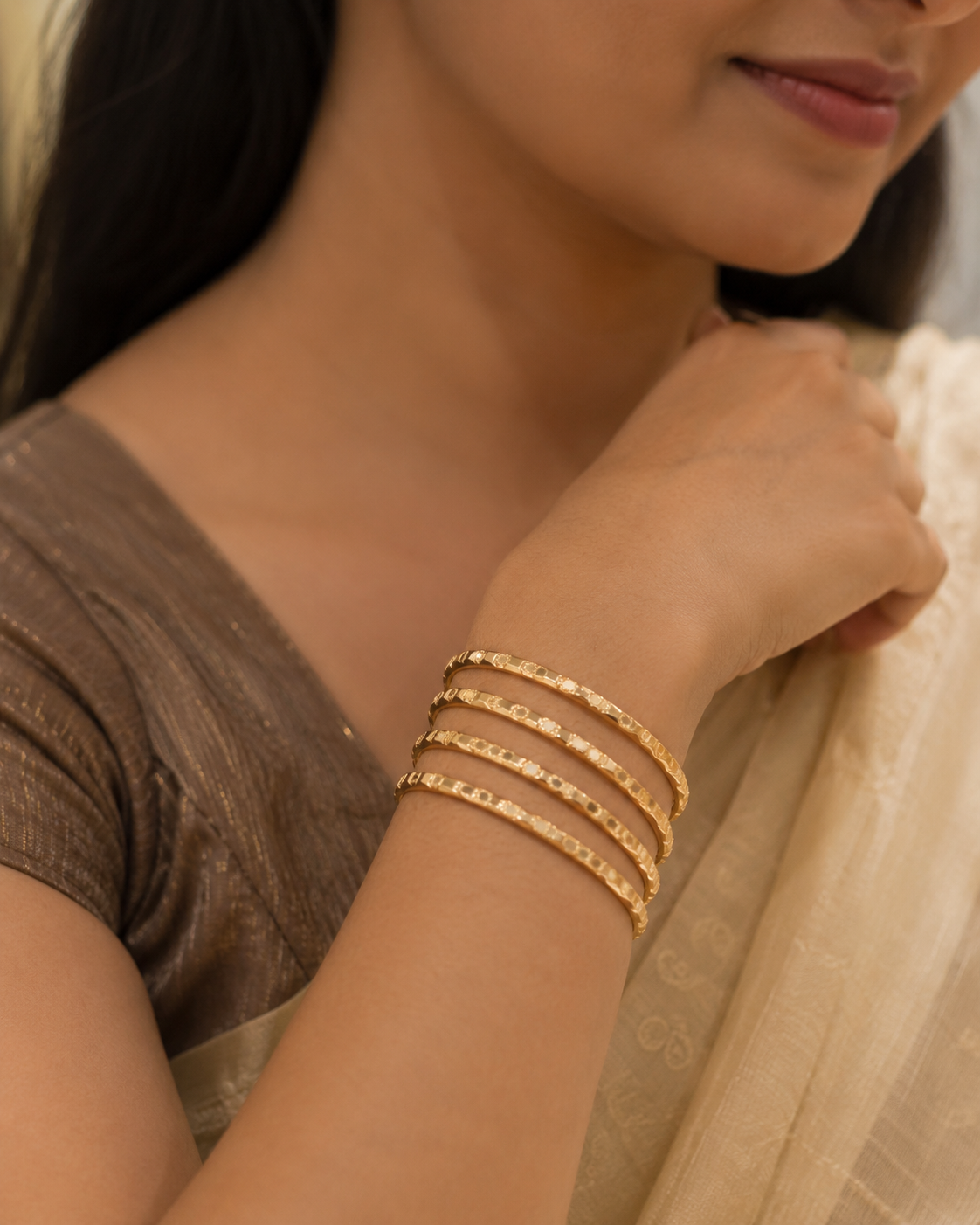 Panchaloham Coin Dot Design Bangles(Unpolished)