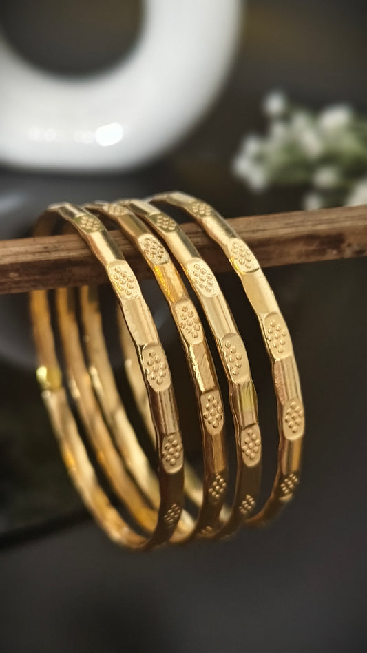Panchaloham Broad Oval Dot Design Bangles(Unpolished)