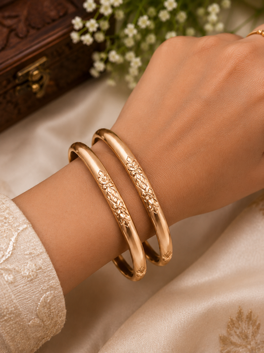 Panchaloham Unpolished Floral Engraved Bangles