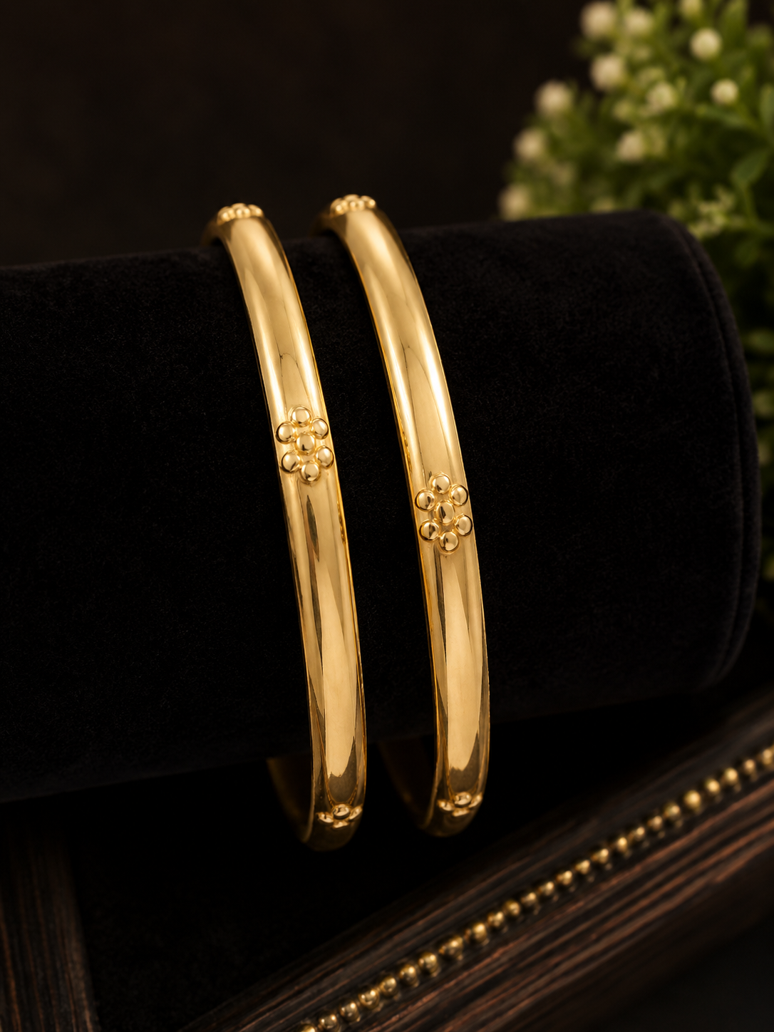 Panchaloham Unpolished Floral Dot Bangles